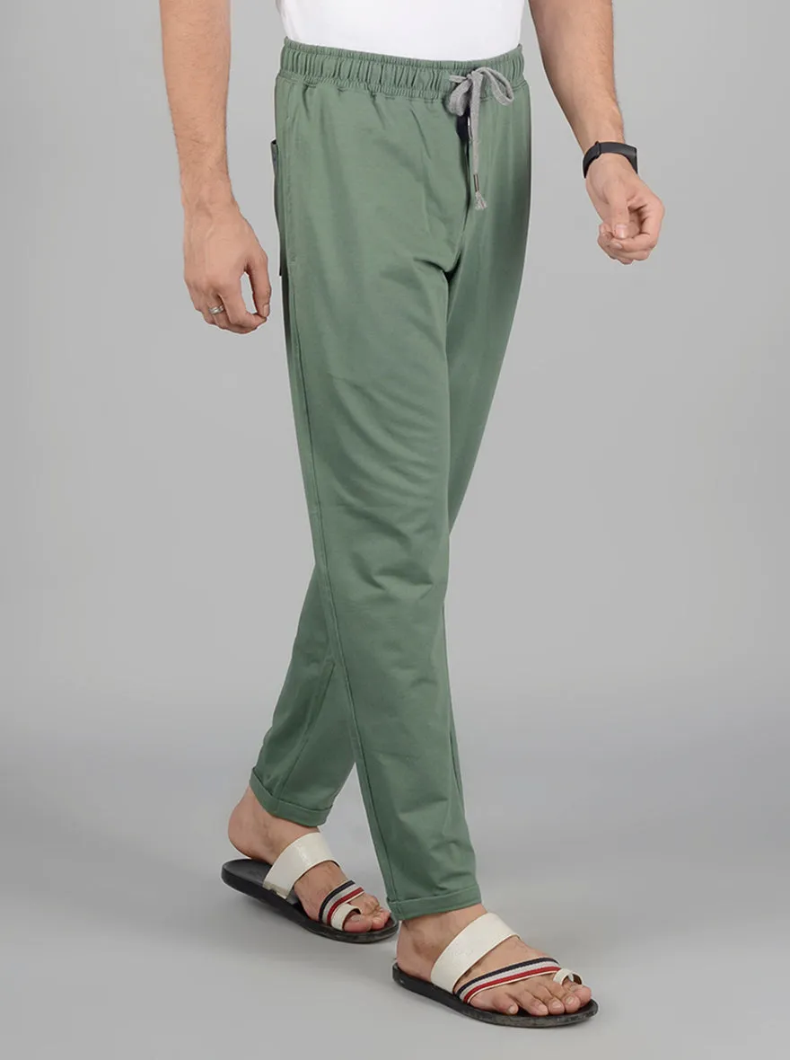 Green Solid Regular Fit Track Pant | JadeBlue