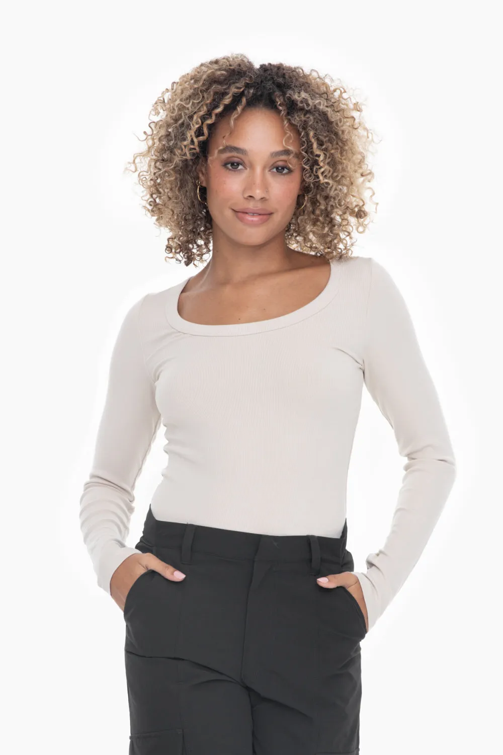 Mono B Ribbed Knit Scoop Neck Long Sleeve Top