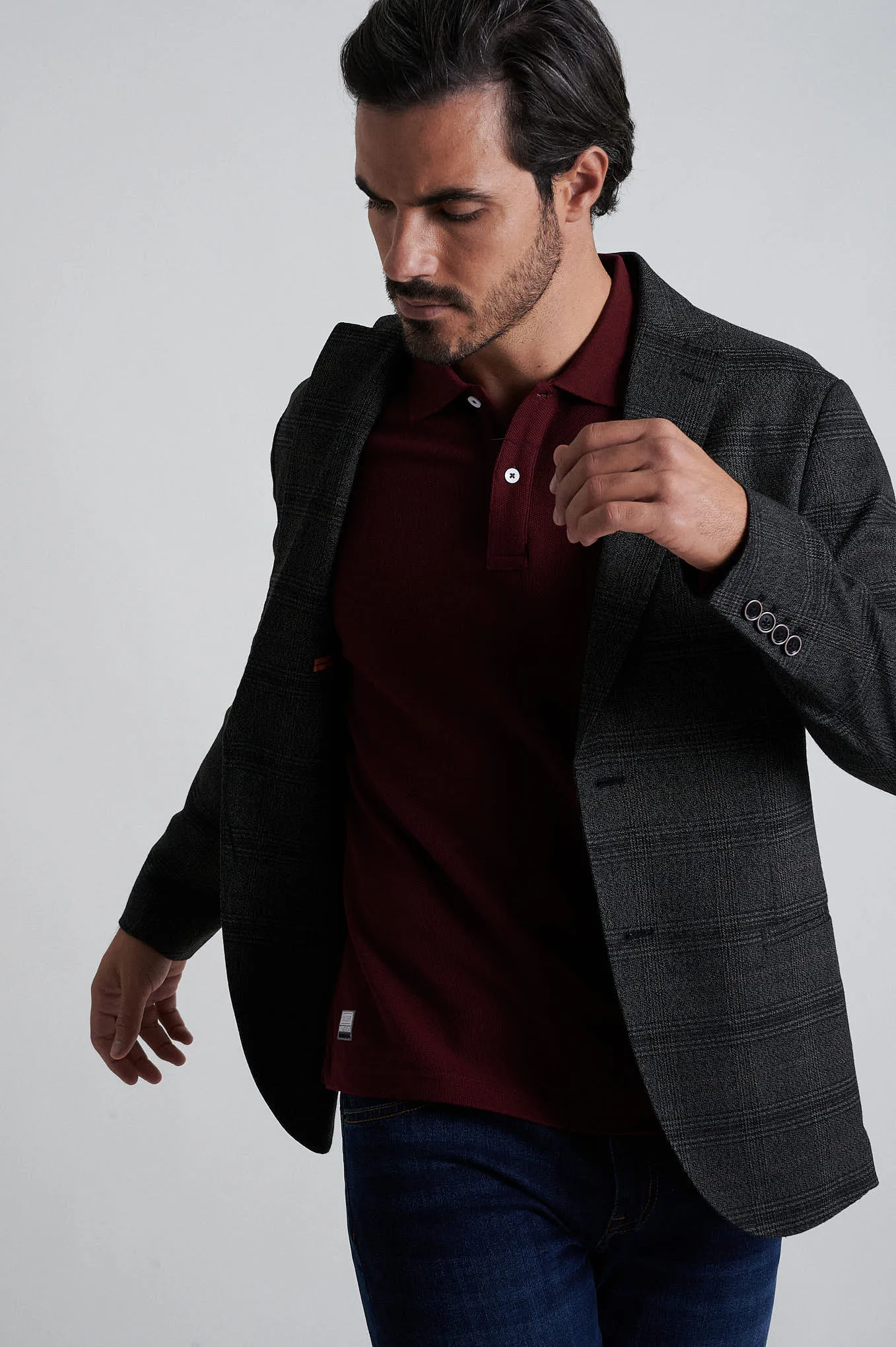 Very comfortable knitted blazer slim fit