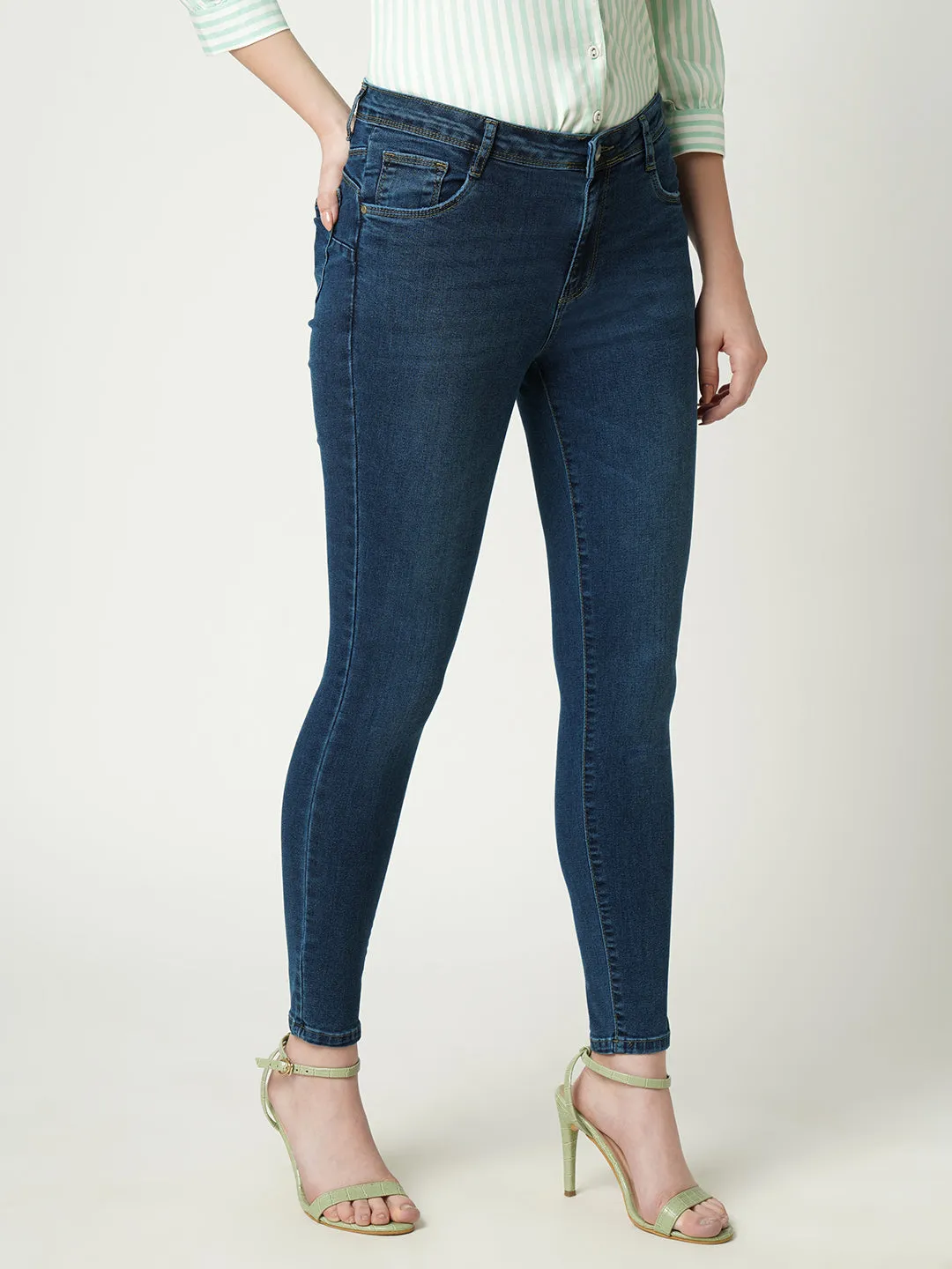 Women Mid-Rise Push Up Super Skinny Jeans